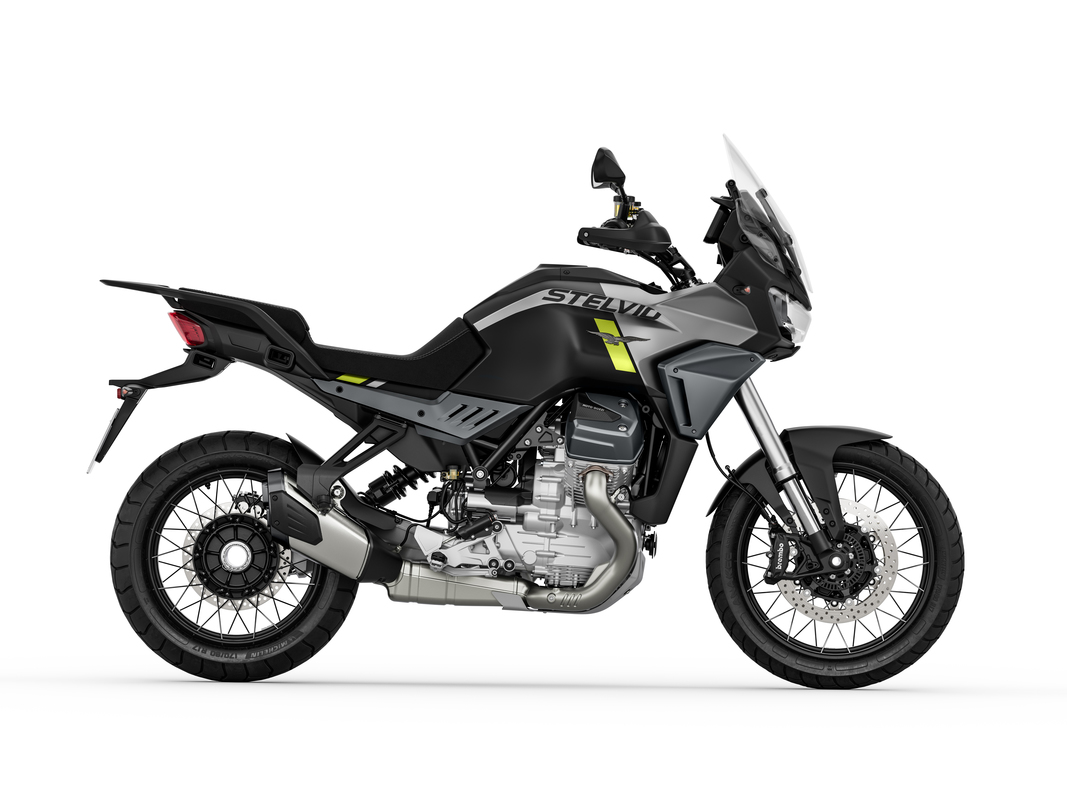 F&T Fahrzeug-Technik GmbH - Ihr Motorradhändler und Fachwerkstatt in Freital, Dresden, Sachsen und deutschlandweit - Moto Guzzi Stelvio Nero  Ansicht Seite rechts