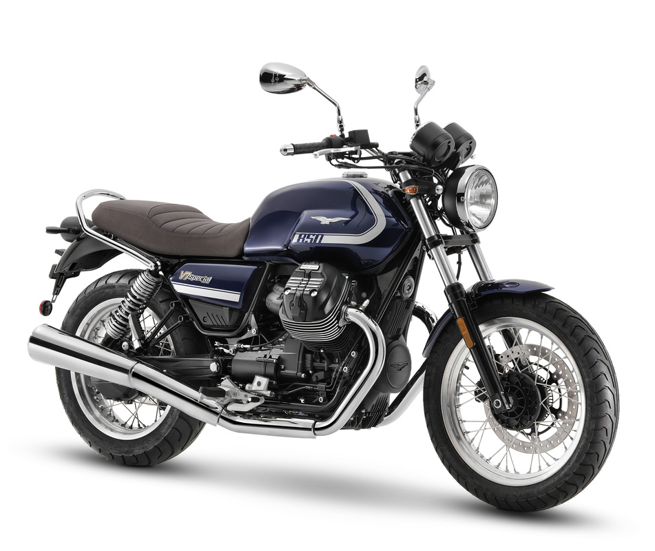 F&T Fahrzeug-Technik GmbH - Ihr Motorradhändler und Fachwerkstatt in Freital, Dresden, Sachsen und deutschlandweit - Moto Guzzi V7 Special - Ansicht vorn rechts