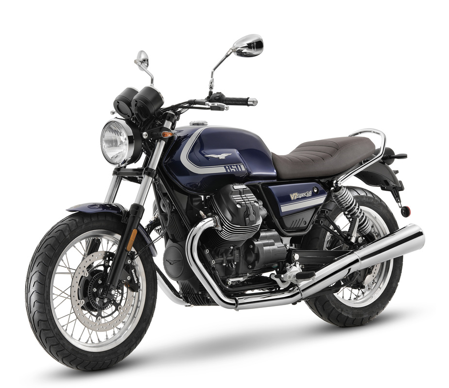 F&T Fahrzeug-Technik GmbH - Ihr Motorradhändler und Fachwerkstatt in Freital, Dresden, Sachsen und deutschlandweit - Moto Guzzi V7 Special - Ansicht vorn links