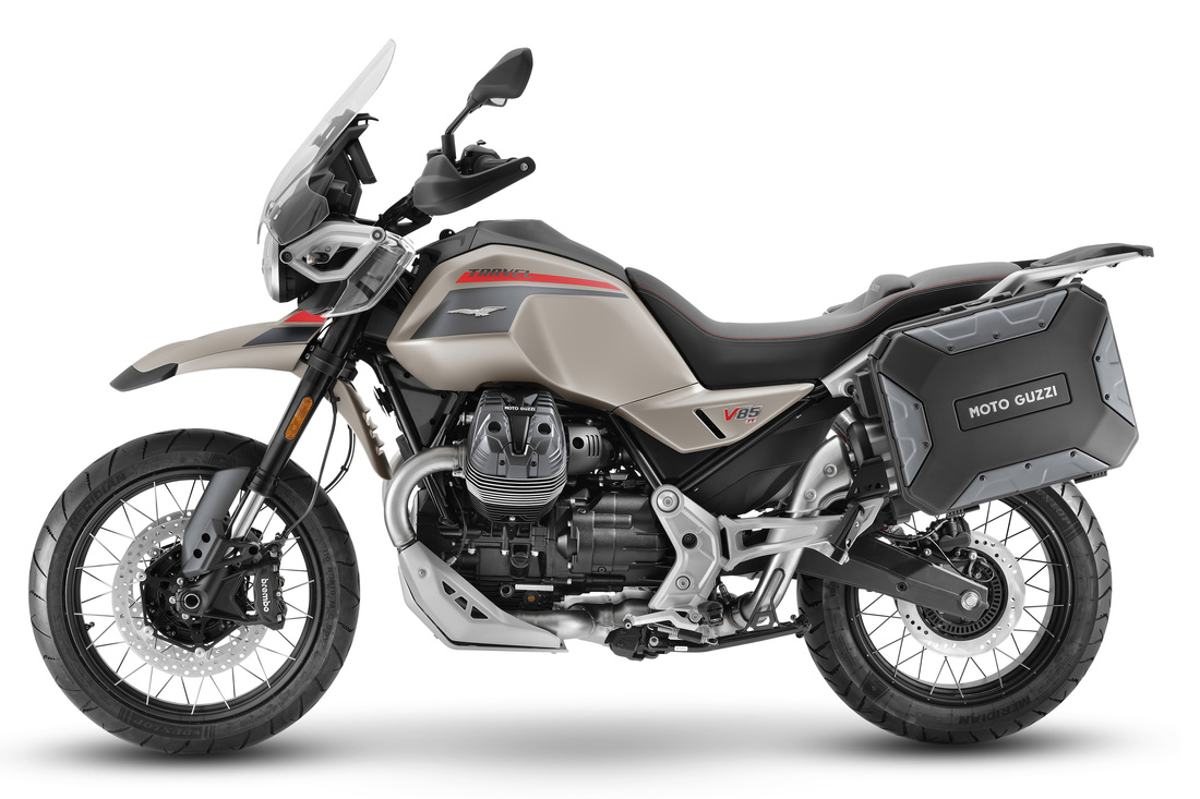 F&T Fahrzeug-Technik GmbH - Ihr Motorradhändler und Fachwerkstatt in Freital, Dresden, Sachsen und deutschlandweit - Moto Guzzi V85 TT Travel - Ansicht Seite rechts